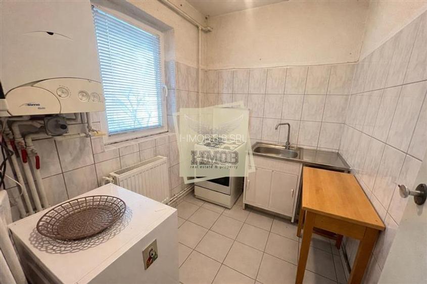 Garsoniera cu balcon etaj 1 zona Valea Aurie - 3