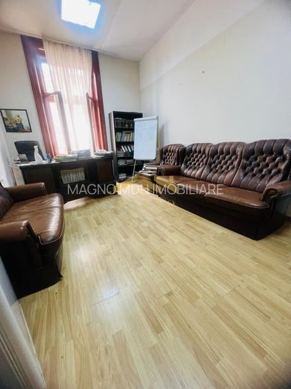 Apartament (pretabil pentru Birou ,Cabinet etc.) de vanzare in centru. - 13