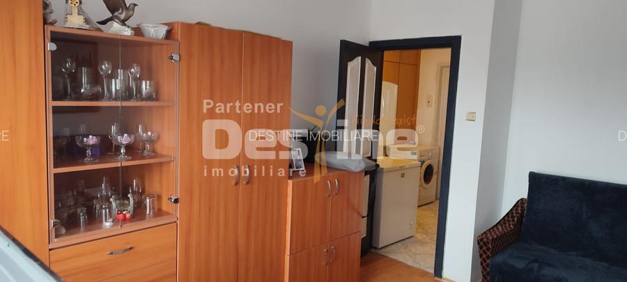 Apartament cu 1 camera ,decomandat , mobilat si renovat recent - 3