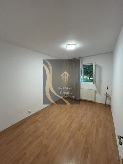 Vand ap 3 camere Iancului Strdal