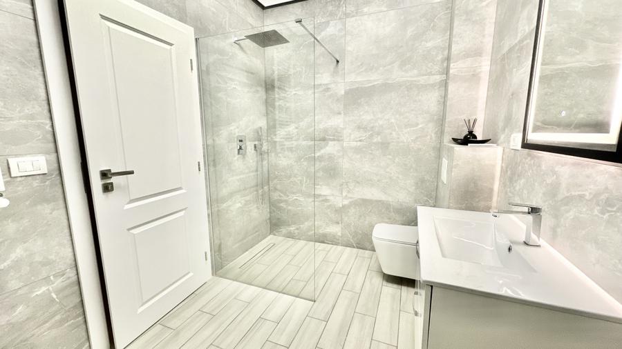 Duplex Premium cu 5 camere si teren de 360 mp in Mosnita Noua