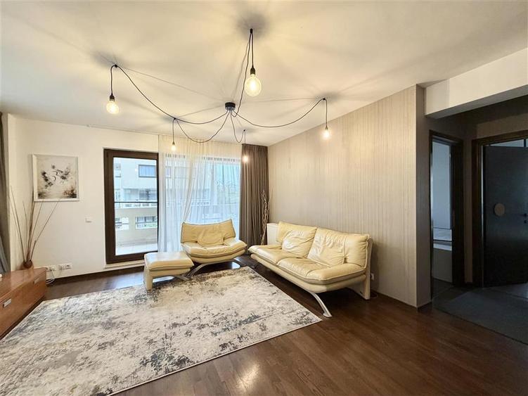 3 Modern Rooms OMV Pipera  Parking and Storage