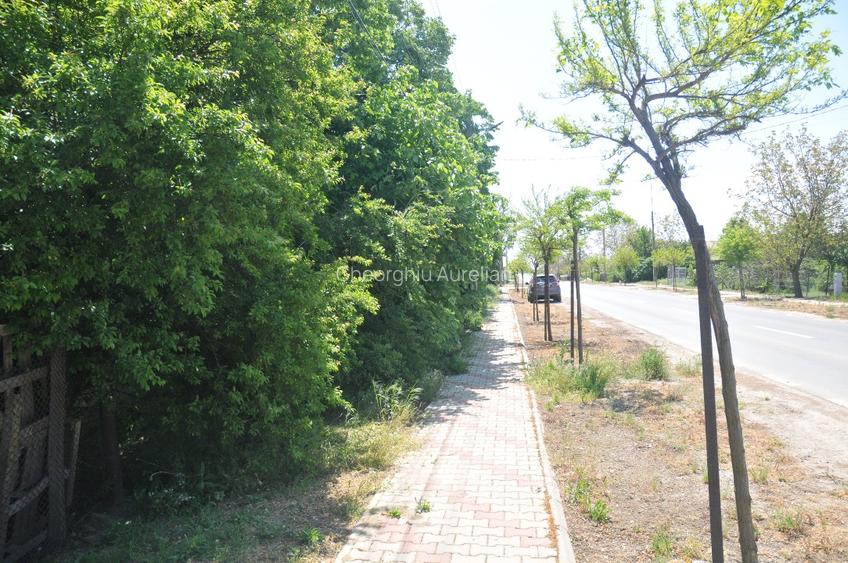  Teren 15000 mp,intravilan, deschidere 76 ml la DN 5A , com.  Hotarele,   - 2