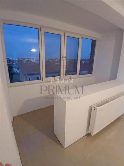 Dambovita - 2 Camere - Etaj intermediar cu LIFT - Decomandat - Complet renovat - 3