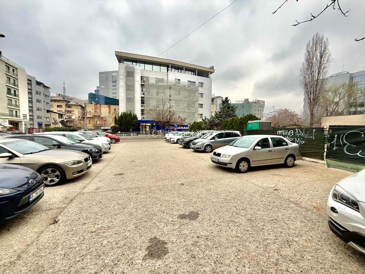Piata Victoriei - Str.Dumitru Sergiu- Teren de Vânzare 420 MP/ Dubla Deschidere - 10