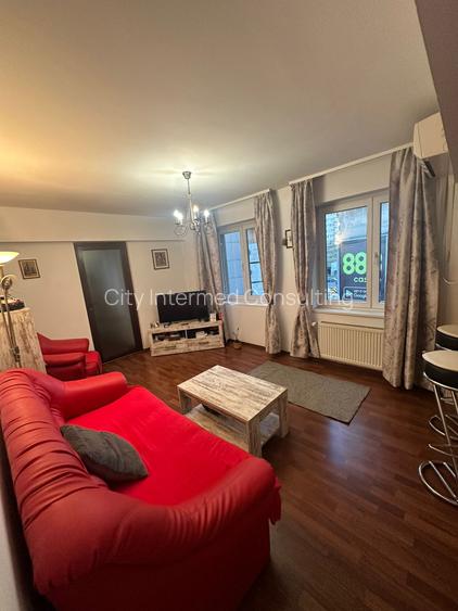 SUPER OFERTA! Metrou Universitate etaj 4, mobilat,centrala proprie. 500 eur - 3