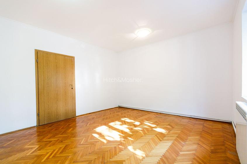 Casă cu etaj de inchiriat zona Lipovei – locuință sau spațiu pentru afaceri - 11