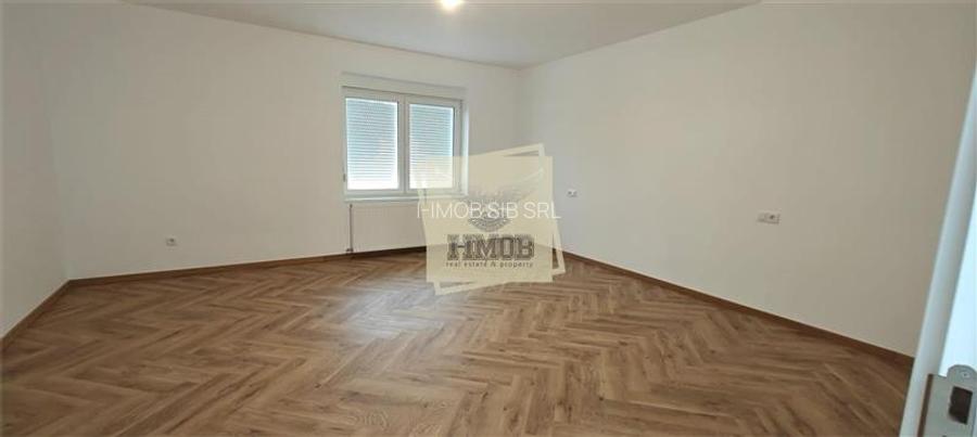 Casa cu 3 camere si 454 mp teren in zona Calea Poplaci - 2