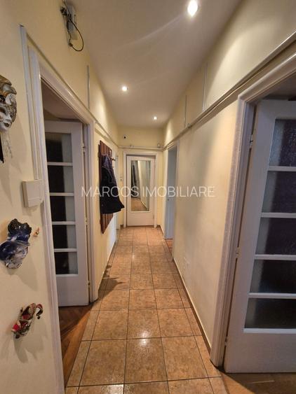 Vand casa 2 camere Moroasa - 8