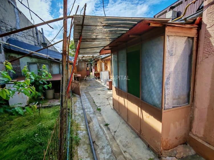 Casa veche str Stefan cel Mare - 2