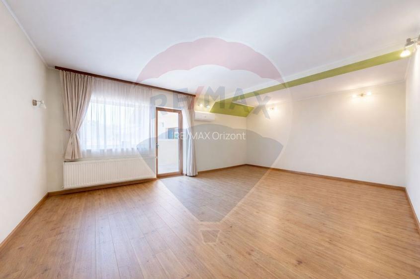 Spatiu comercial P+E+M - 741 mp, Zona centrala, Brasov - 11