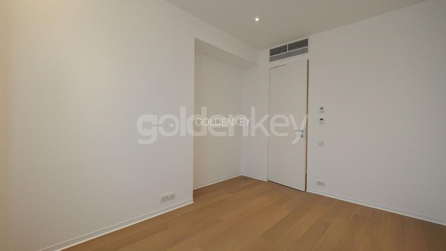 Apartament spatios si modern cu 4 camere | 2 garaje | ultra-finisat - 15