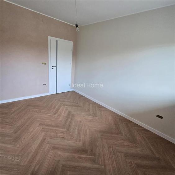 Apartament 4 camere Copou- Str. Aurora - 11