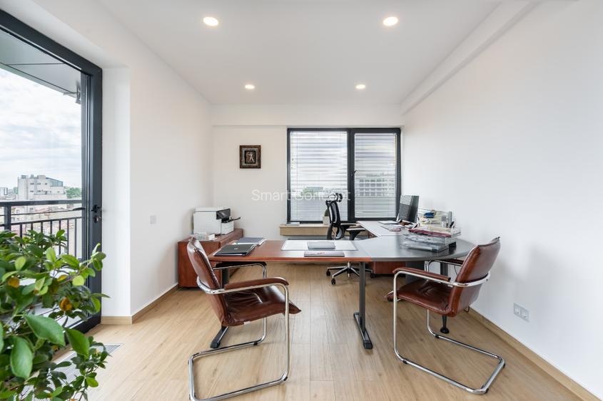 Sediul de Companie Exclusivist | Penthouse 243 mp | Vedere Panoramică & Parcare - 2