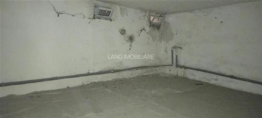 Spatiu Comercial Ultracentral la demisol cu parcare proprie - 4