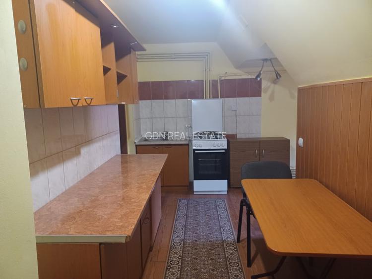 De vanzare apartament 3 camere in Centrul Vechi - 3