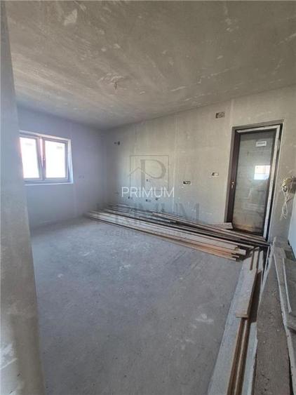 Vila individuala  - suprafata de 180mp utili -  toate utilitatile - se vinde la - 10