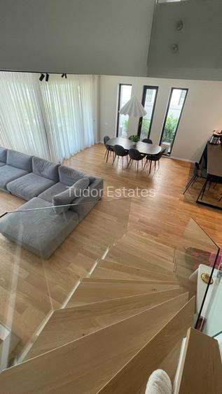 Refined Family Villa with High-End Finishes in a Private Gated Compound - 2