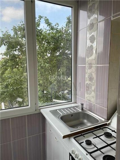 LIPOVEI - 2 Camere - ETAJ 1 - Decomandat - Centrala proprie - 3