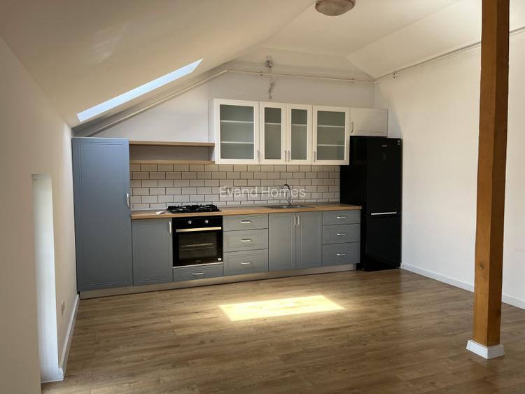 Oportunitate investitie imobiliara: etaj intreg cu 3 apartamente - Comision 0% - 10