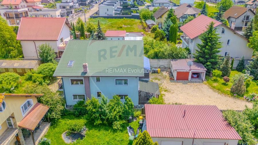 Vila rezidential/  gradina de vis/sera/ panouri/ Sanpetru! - 34