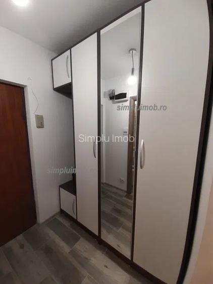 Garsoniera Renovata Sector 3 - 4