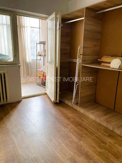 Apartament cu 3 camere zona Autogara Velenta - 5