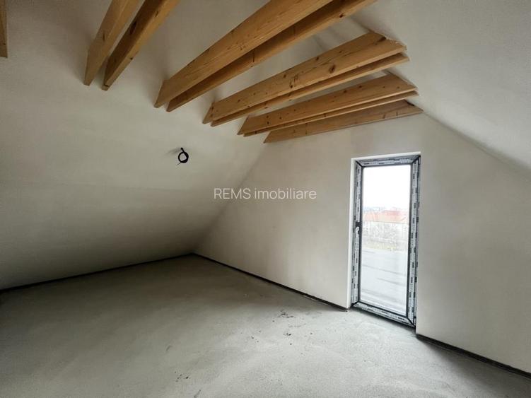 Proiect nou! Duplex de vanzare, 5 camere, Buna Ziua - 14