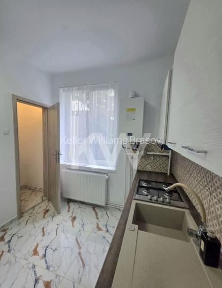 Apartament 2,5 camere decomandat + 2 locuri de parcare - 2