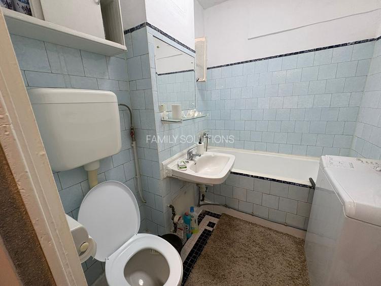 Apartament 3 camere de vanzare decomandat – Str. Uioara nr. 3 - 13