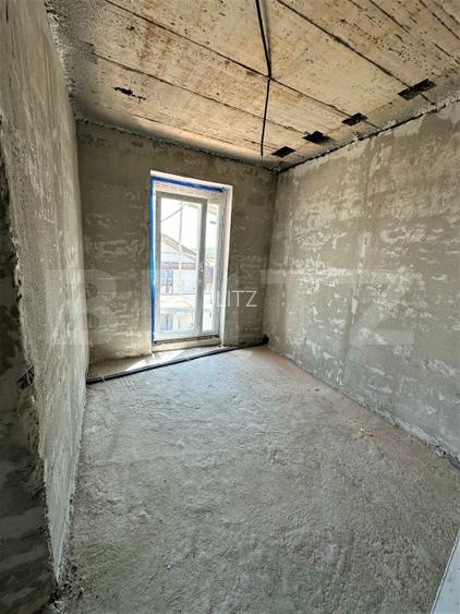 Apartament cu 4 camere 100 mp in bloc cu piscina din cartierul Europa - 7