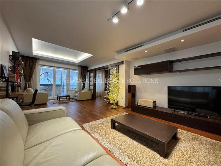 2 CAMERE // 90 MP // 50 DE METRI DE PARC - 14