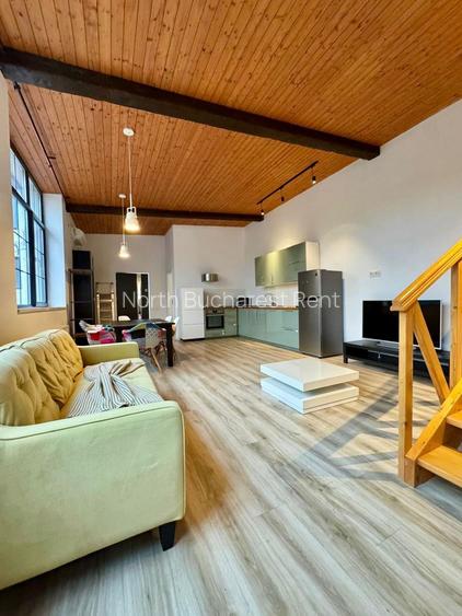 De închiriat // Apartament 70 mp utili // Curte privata 200 mp - 2