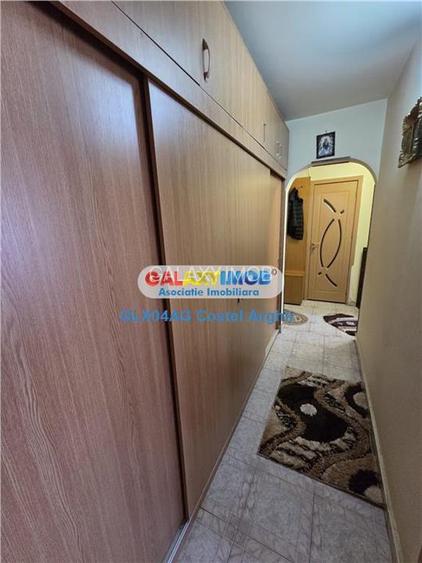 Vindem ap cu 2 cam decomandat in zona Brancoveanu , scoala 14 - 10