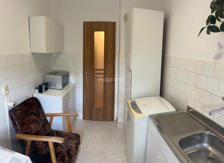 PROPRIETAR vaănd apartament 2 camere,semidecomandat,zona ultracentrală în - 11