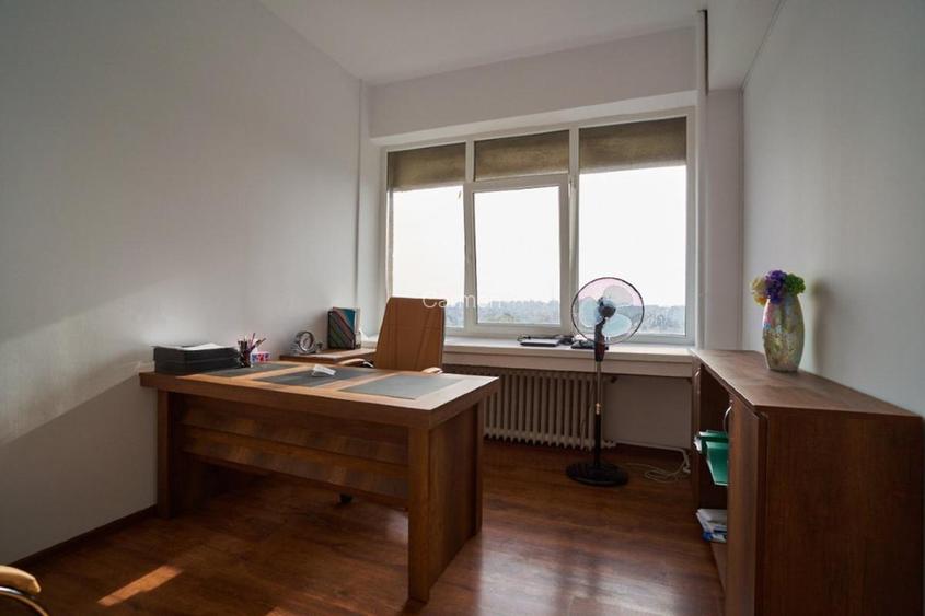 Birou ultracentral  Bdul Tomis - 6