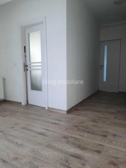 Apartament cu o camera decomandat, balcon, zona VIVO - 4