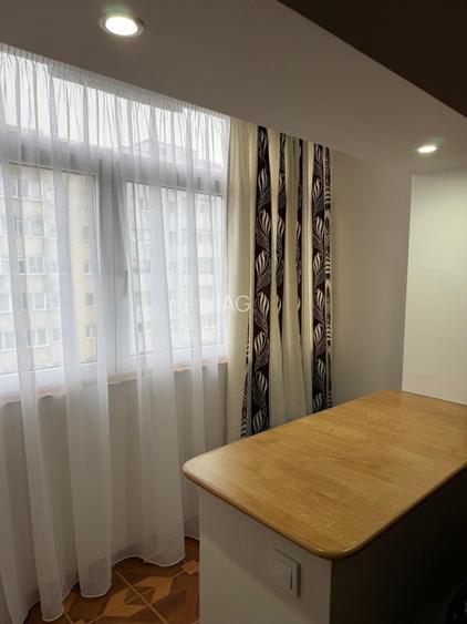  Apartament 2 camere de închiriat – zonă centrală  modern, luminos - 5