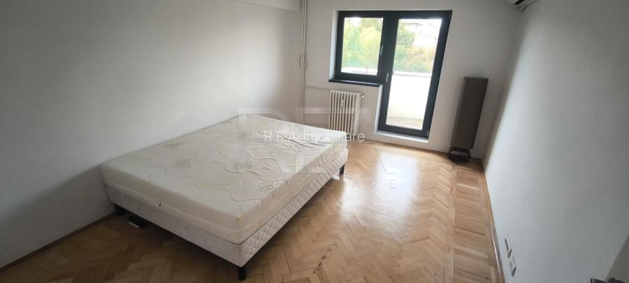 Apartament 3 camere  - 3