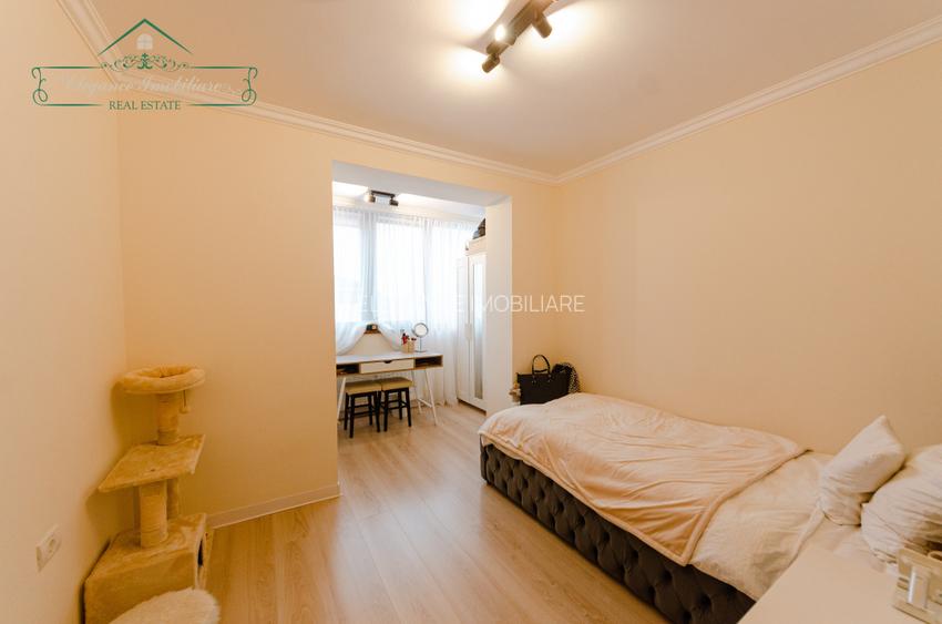 Apartament cu 3 camere, 2 bai, zona Centrala, Arad - 3