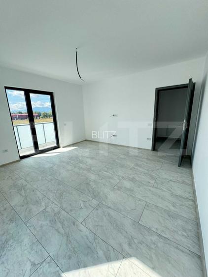 Apartament nou, 3 camere, zona linistita in Cristian - 4