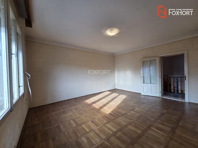 Casa de vanzare Parter + 2 Etaje |7camere | 350 mp utili | Zona UTA - 6