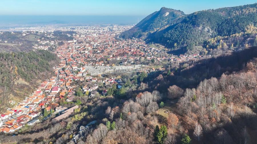 Teren Colinar Panoramic – 17.684 mp în Scheii Brașovului - 7