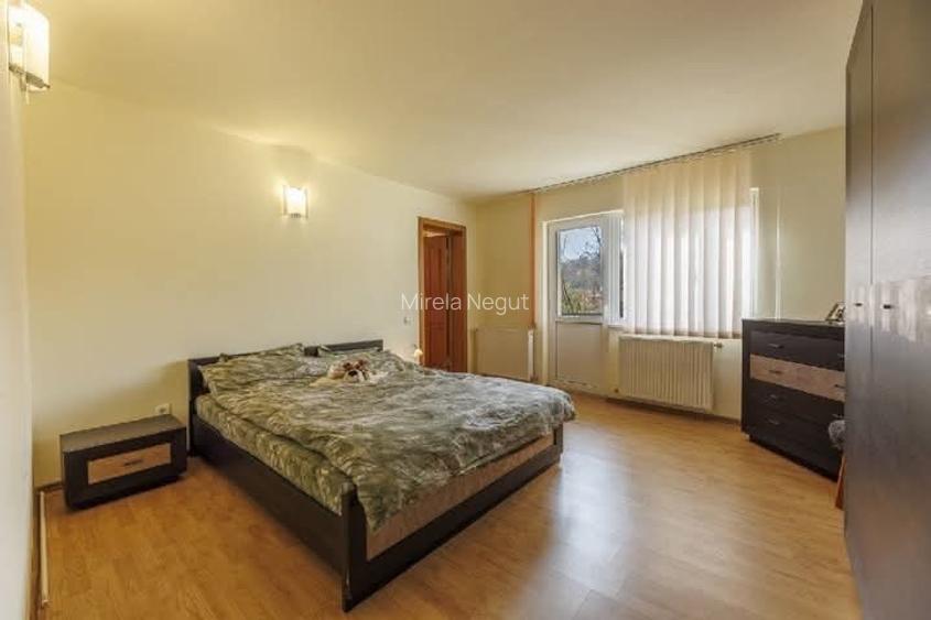 Vand vila in Breaza, locatie foarte linistita, potrivita pt locuit sau inchiriat - 7