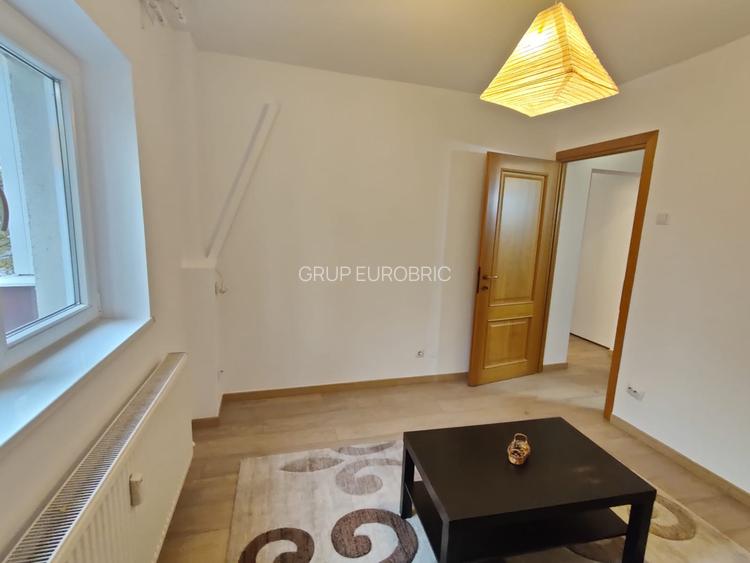 PIATA SUDULUI, Oltenitei, et.1, prima inchiriere, loc parcare - 4