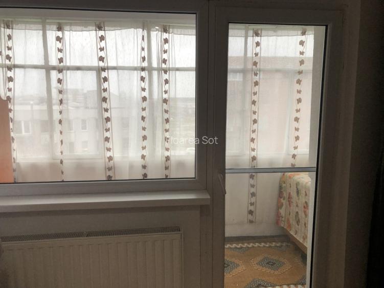 Apartament 3 camere etaj 4 din 5,decomandat,67mp utili,2 bai. - 15