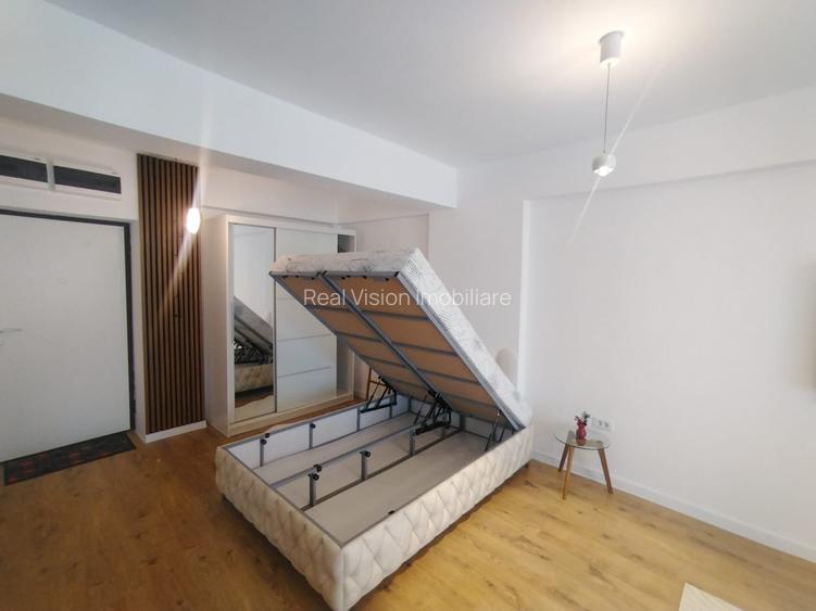 Pipera/ Ivory/Studio/50 mp/ - 8