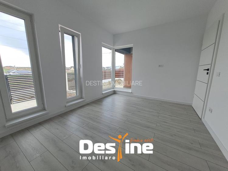 Casa P+POD, 4 CAMERE 135 MP, MIROSLAVA - 12