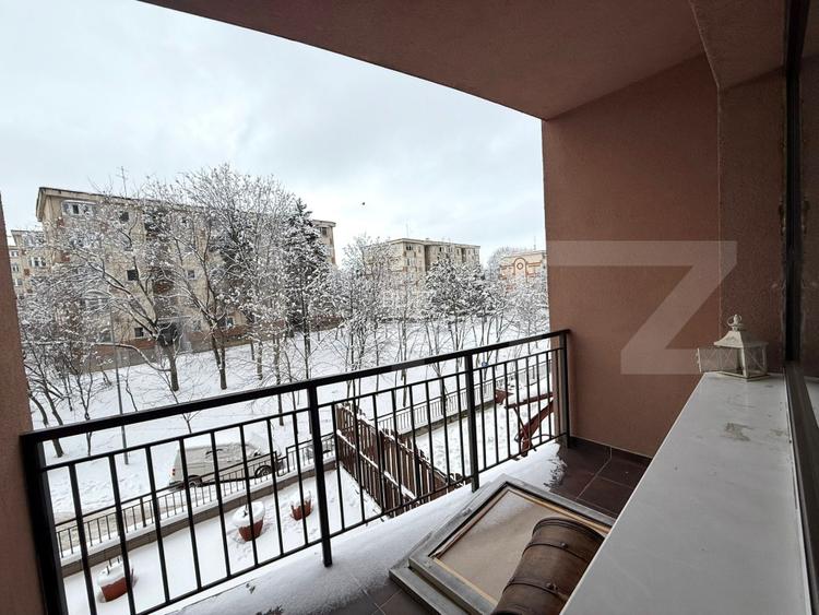 Apartament cu 3 camere de vanzare, parcare subteran, 79 mp, Zorilor  - 9