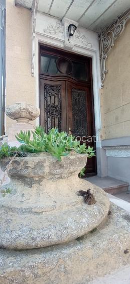 Corp casa deosebit, Serban Voda - Unirii- Biserica Sf Spiridon - 6